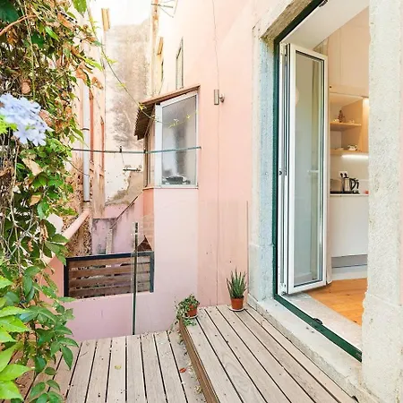 Cosy 2 Bed Flat With Terrace Near Av Liberdade Apartament *
