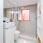 Cosy 2 Bed Flat With Terrace Near Av Liberdade Lisboa