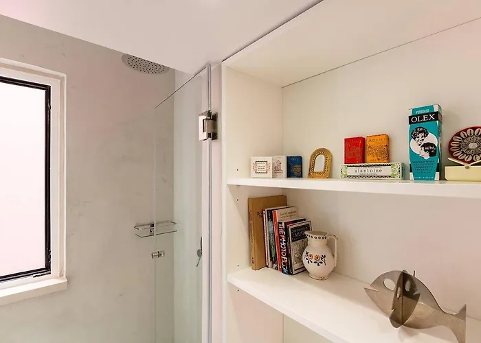 Cosy 2 Bed Flat With Terrace Near Av Liberdade Apartman